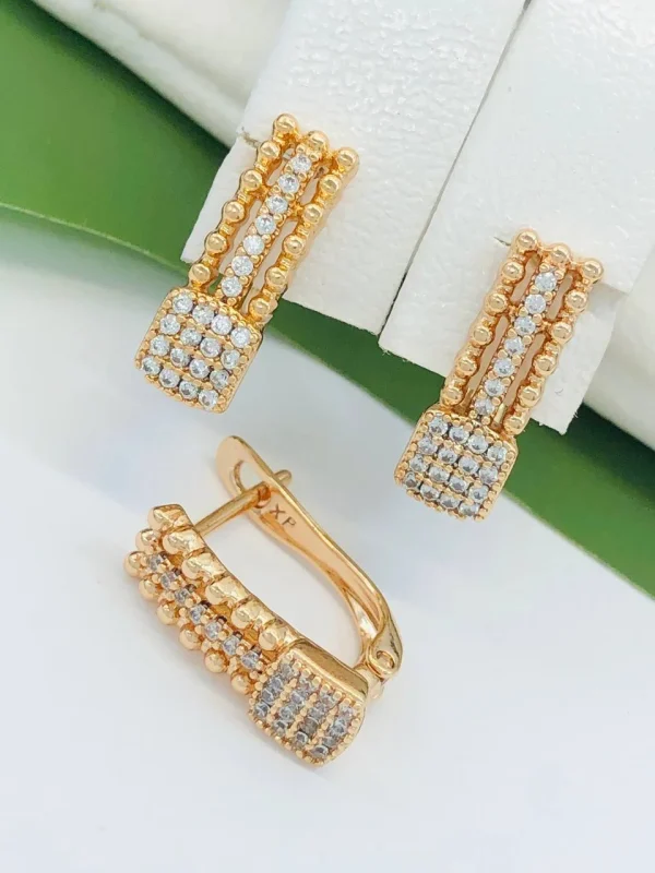 Сережки Xuping з медичного золота позолота 18к P20351