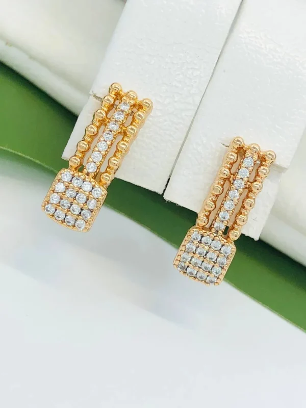 Сережки Xuping з медичного золота позолота 18к P20351